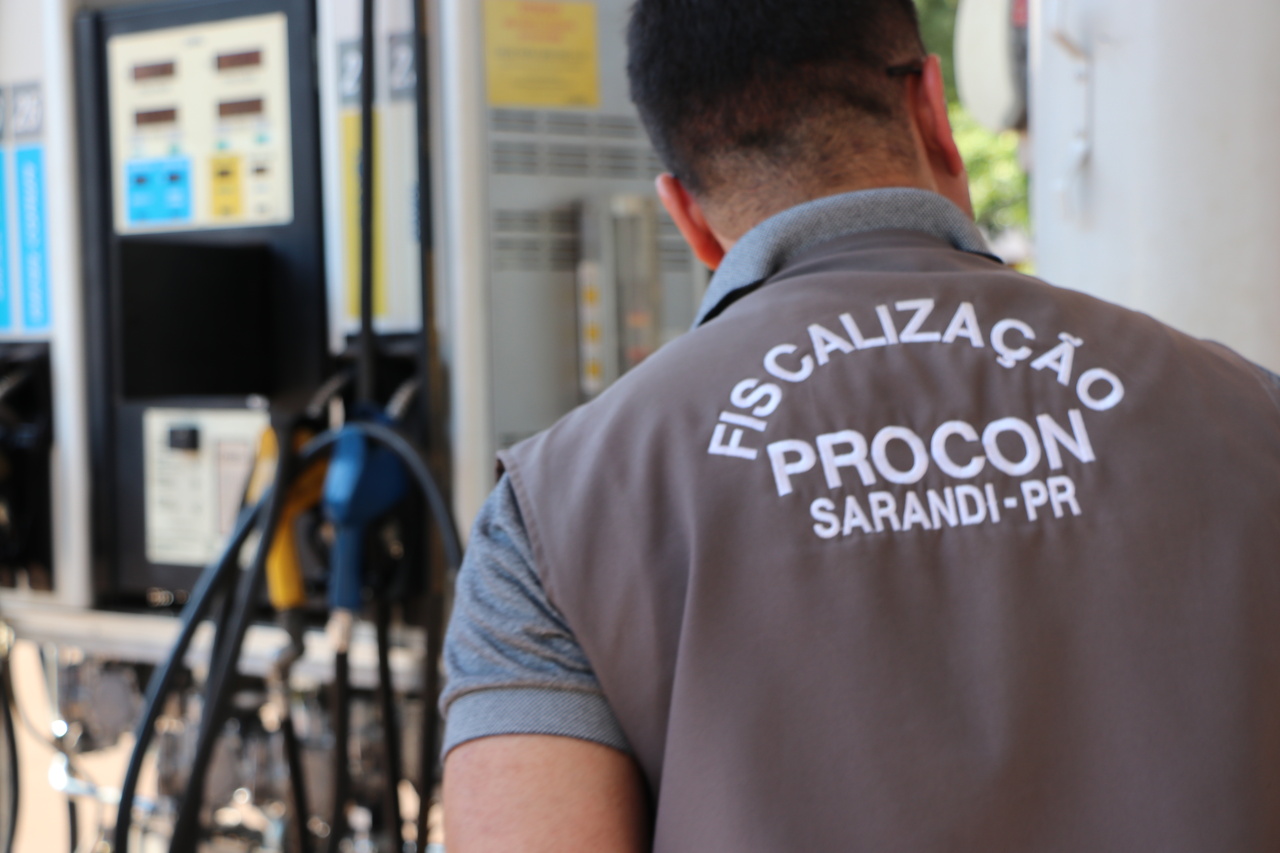 Procon de Sarandi monitora preços dos combustíveis e constata redução; fiscalização segue atenta